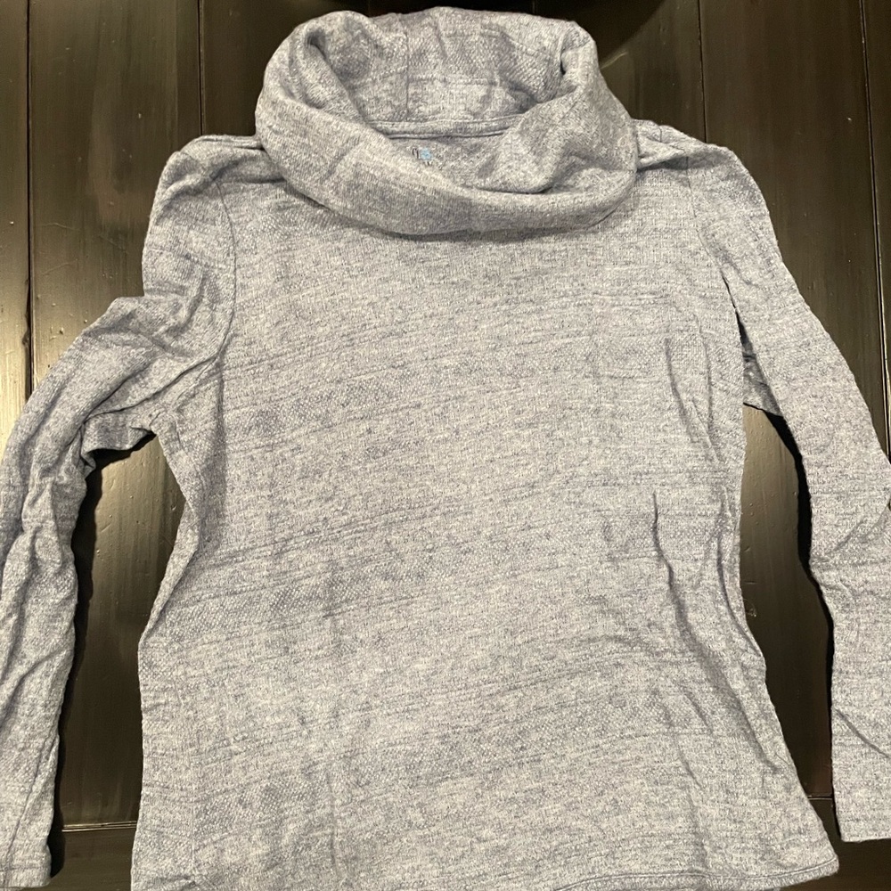 Medium Blue long sleeve sweater